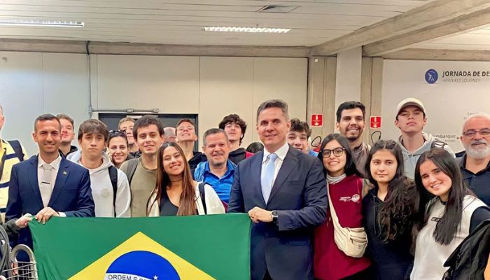 Passa de 700 o número de brasileiros repatriados de Israel